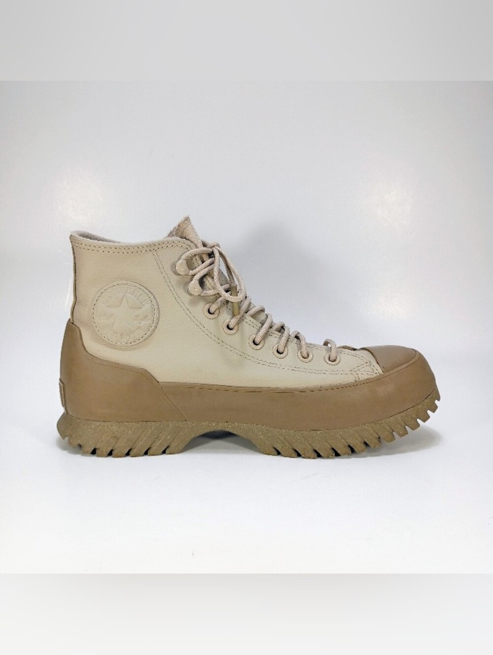 Converse Chuck Taylor All Star Lugged Winter 2.0 Mens 7 Light Tan Leather Boots